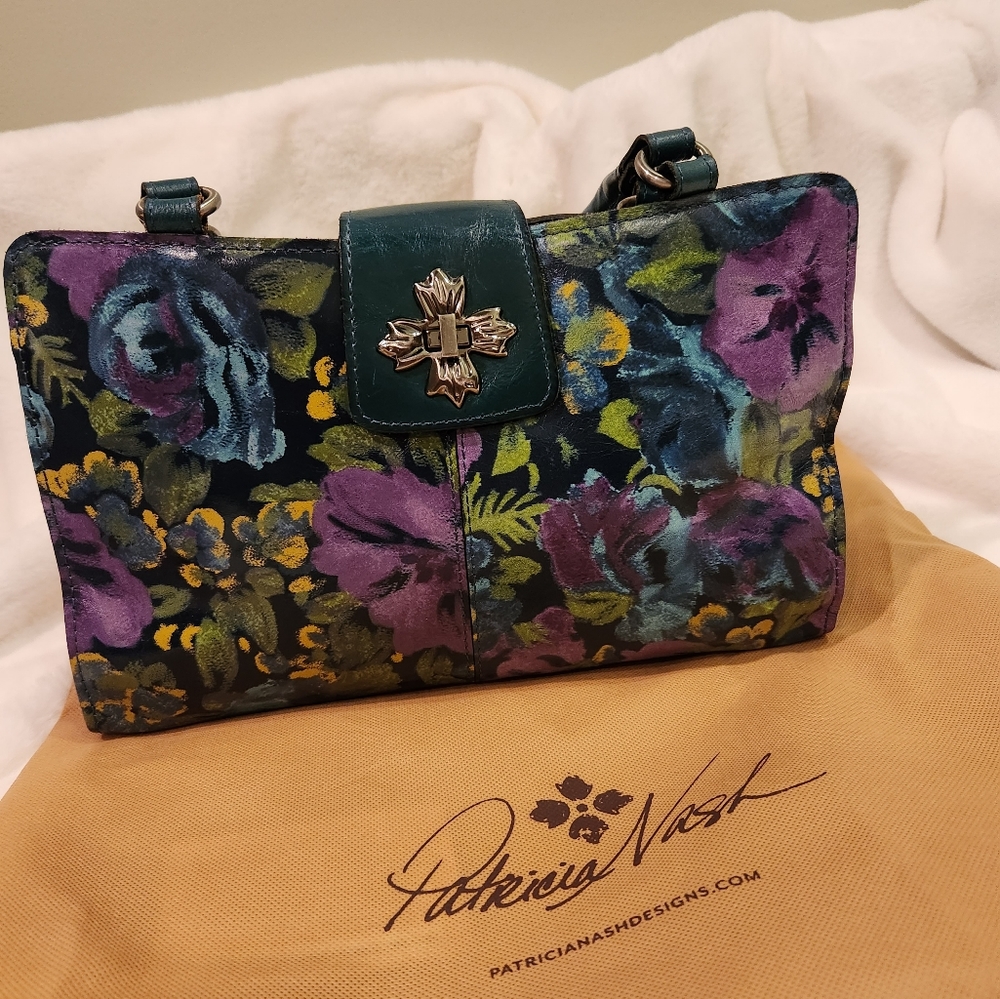 Patricia Nash Rosina Shoulder Bag  in Deep Blue Nature